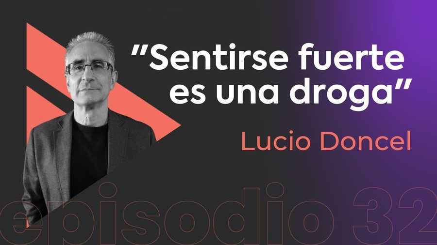Fotograma de la entrevista a Lucio Doncel en Movimiento Desencadenado